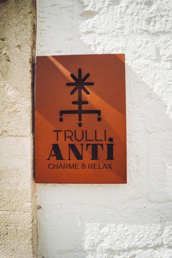 Trullo Syrah-Trulli Anti Charme & Relax Bed and Breakfast Alberobello Exteriör bild